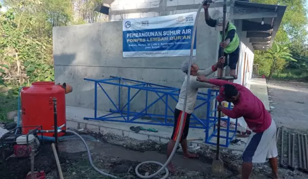 Alirkan Pahala Jariyah Dengan Sedekah Sumur di Pinggiran Prov Riau